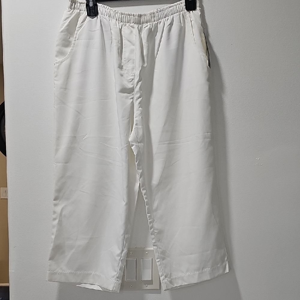 Kim Rogers Womens Size 6‎ Comfort Waist White Capri New